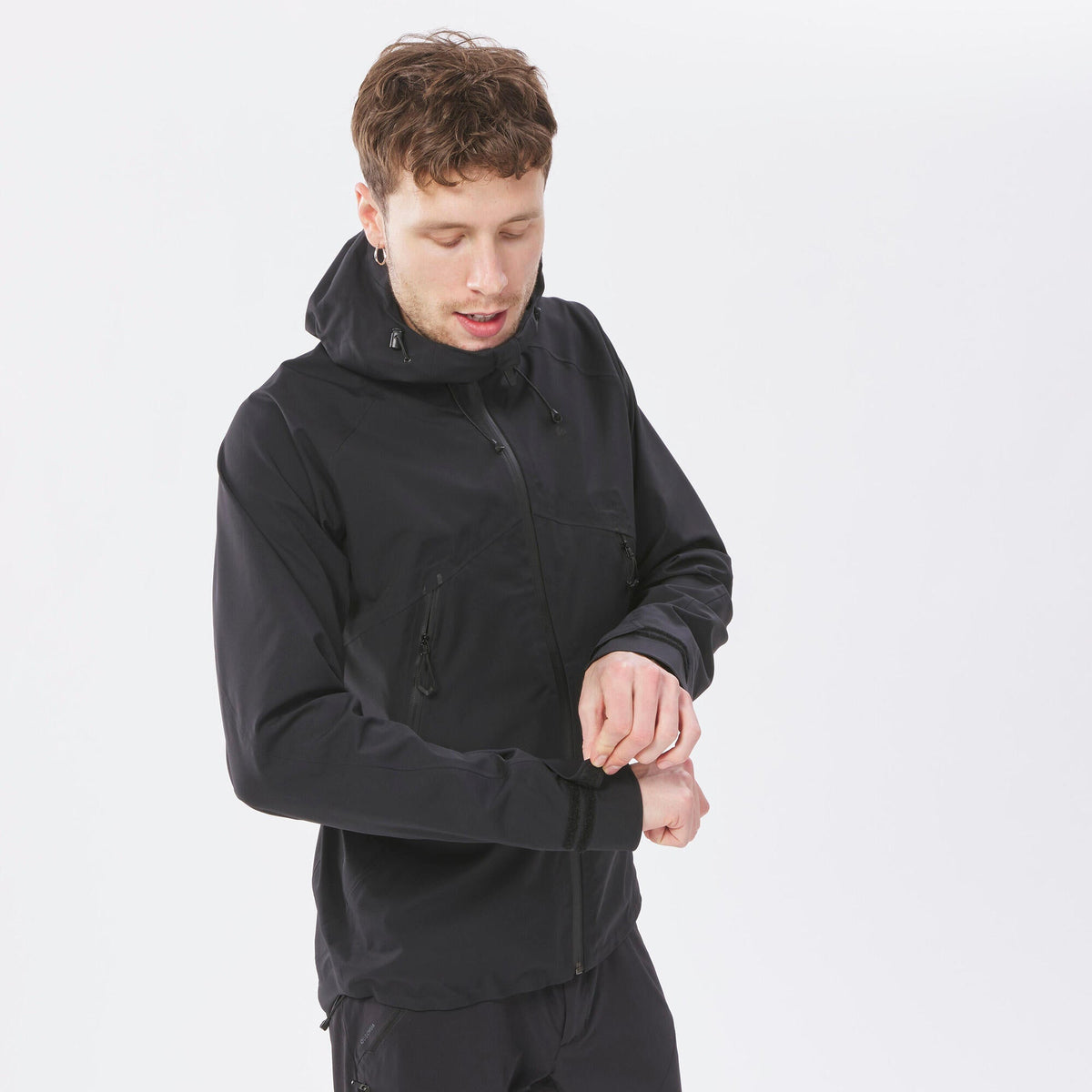 Quechua Men's MH500 Hiking Lightweight Waterproof Jacket