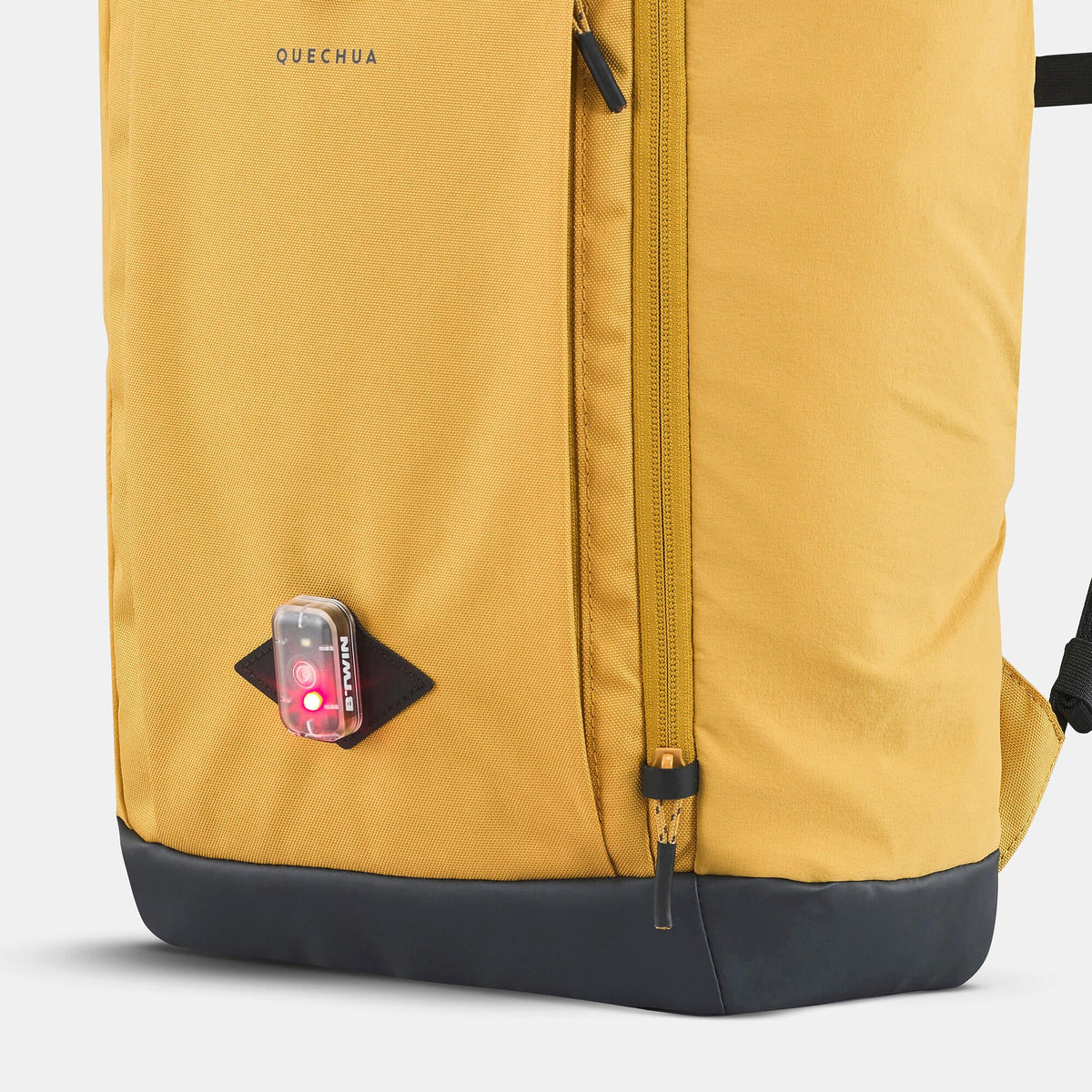 Quechua NH500 Escape Rolltop 23 L Backpack