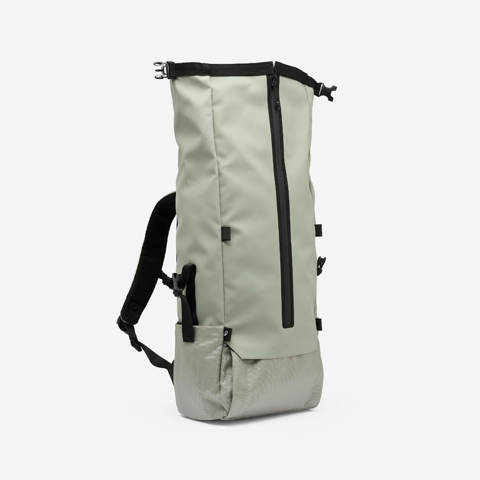 Roll-top backpack with laptop pocket, Commute 900 29L